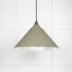 Smooth Nickel Hockley Pendant in Tump