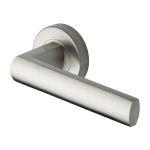 Heritage Brass - Poseidon Door Handle on Round Rose