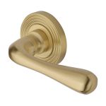 Heritage Brass - Charlbury Reeded Door Handle on Round Rose