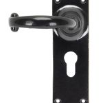 Anvil Cottage Lever Set