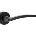 Nero Noir Door Handle On Rose
