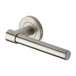 Heritage Brass - Phoenix Door Handle on Round Rose