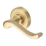 Heritage Brass - Bedford Door Handle on Round Rose