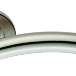 Curved Lever on Sprung Rose