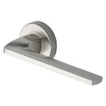 Heritage Brass - Metro Angled Door Handle on Round Rose