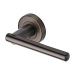 Heritage Brass - Challenger Door Handle on Round Rose