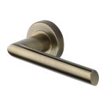 Heritage Brass - Mercury Door Handle on Round Rose