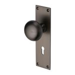 Heritage Brass - Balmoral Door Knob on Plate